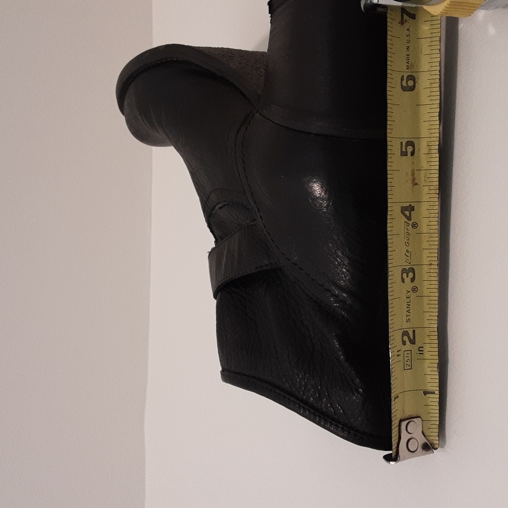 Booties - Picture 5 of 5